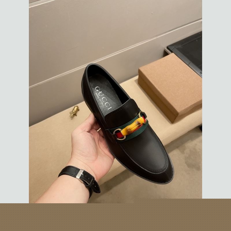 G*u*i leather shoes